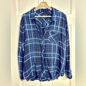 Rails Blue Button Down Long Sleeve Shirt in Hunter Blue Azure Size XL